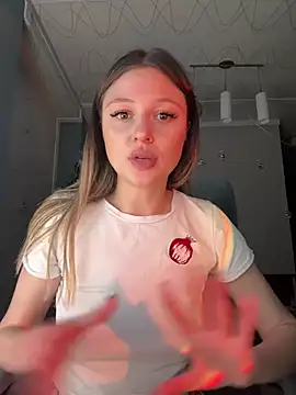 Snapshot of Kimsweet7 chatting on December 2024 09:11:01 PM Kimsweet7 online show from December 2024 09:11:01 PM