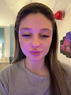 Snapshot of Kimsweet7 chatting on February 2025 08:09:02 PM Kimsweet7 online show from February 2025 08:09:02 PM