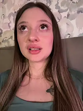 Snapshot of Kimsweet7 chatting on March 2025 08:11:01 PM Kimsweet7 online show from March 2025 08:11:01 PM