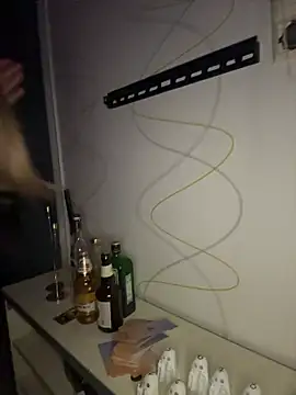 Snapshot of Kimsweet7 chatting on October 2025 06:20:02 PM Kimsweet7 online show from October 2025 06:20:02 PM