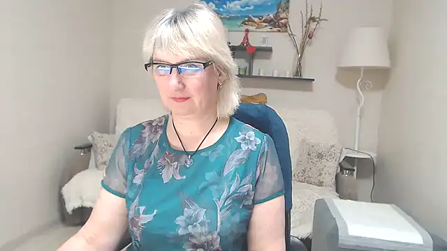 FleurMays online show from March 2025 08:51:01 AM