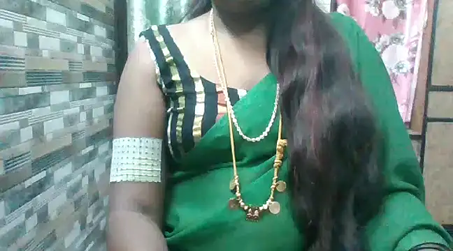 Snapshot of Hot_akshara chatting on December 2024 03:33:02 PM Hot akshara online show from December 2024 03:33:02 PM