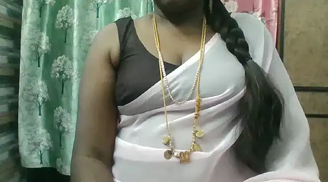 Snapshot of Hot_akshara chatting on December 2024 06:03:02 PM Hot akshara online show from December 2024 06:03:02 PM