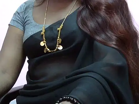 Hot akshara online show from November 2025 04:06:02 PM