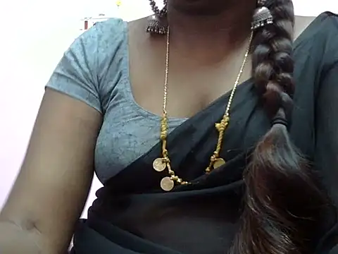 Hot akshara online show from December 2025 03:41:01 PM