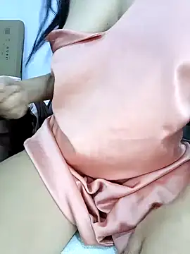 Leva laddy online show from March 2026 09:32:02 PM