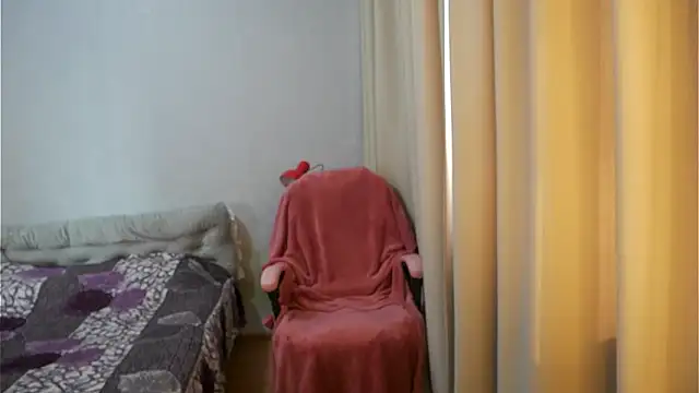 Sophiloren online show from February 2026 10:30:01 AM