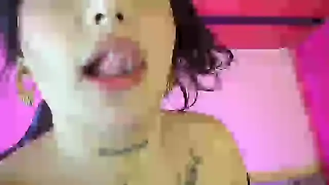 Snapshot of pocahonta89 chatting on March 2025 09:05:02 PM pocahonta89 online show from March 2025 09:05:02 PM