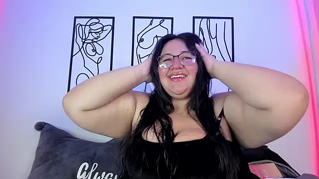 RubyPirsso18 online show from March 2025 07:21:02 PM