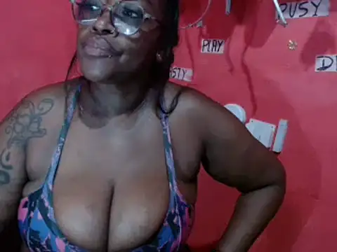 loretybig online show from March 2025 12:44:01 PM