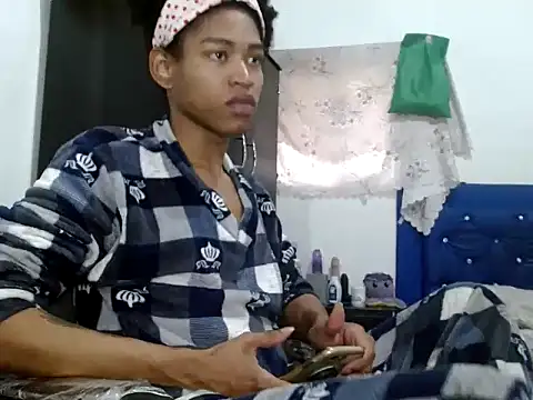 Snapshot of miriam775 chatting on December 2024 12:38:01 PM miriam775 online show from December 2024 12:38:01 PM