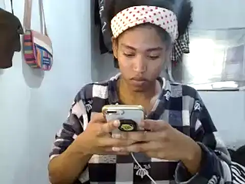 Snapshot of miriam775 chatting on December 2024 03:26:01 PM miriam775 online show from December 2024 03:26:01 PM