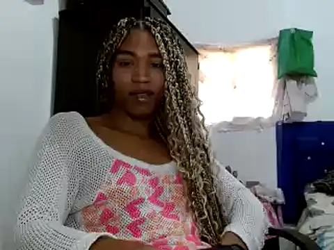 Snapshot of miriam775 chatting on December 2024 03:31:01 PM miriam775 online show from December 2024 03:31:01 PM