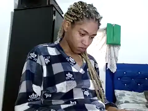 Snapshot of miriam775 chatting on January 2025 12:26:02 PM miriam775 online show from January 2025 12:26:02 PM