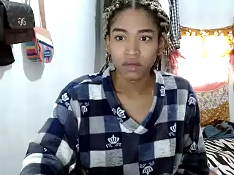 Snapshot of miriam775 chatting on January 2025 12:17:01 PM miriam775 online show from January 2025 12:17:01 PM