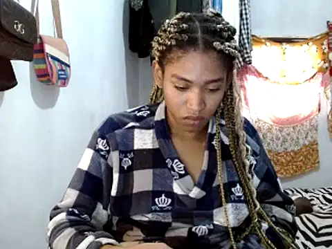 Snapshot of miriam775 chatting on February 2025 03:31:02 PM miriam775 online show from February 2025 03:31:02 PM