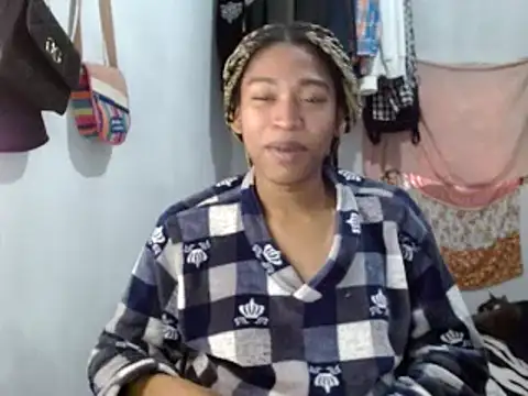 Snapshot of miriam775 chatting on February 2025 03:15:02 PM miriam775 online show from February 2025 03:15:02 PM