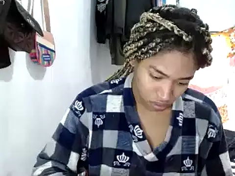 Snapshot of miriam775 chatting on February 2025 02:54:02 PM miriam775 online show from February 2025 02:54:02 PM