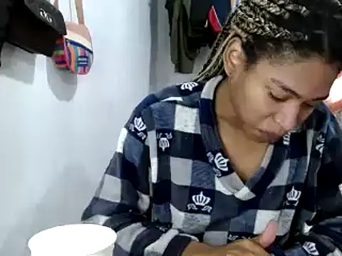 Snapshot of miriam775 chatting on February 2025 12:55:02 PM miriam775 online show from February 2025 12:55:02 PM