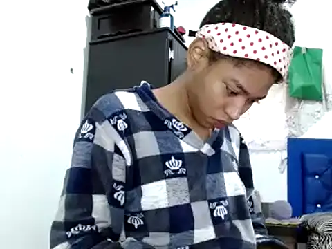 Snapshot of miriam775 chatting on March 2025 11:53:02 AM miriam775 online show from March 2025 11:53:02 AM