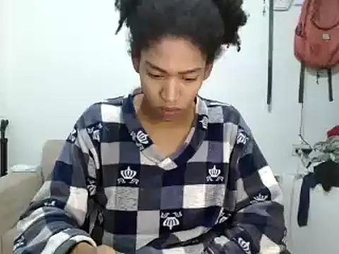 Snapshot of miriam775 chatting on September 2025 10:37:01 AM miriam775 online show from September 2025 10:37:01 AM