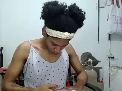 Snapshot of miriam775 chatting on September 2025 11:34:01 AM miriam775 online show from September 2025 11:34:01 AM