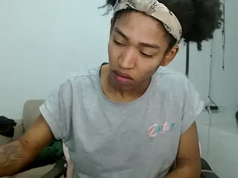 Snapshot of miriam775 chatting on September 2025 11:15:01 AM miriam775 online show from September 2025 11:15:01 AM