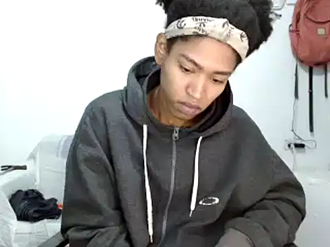 Snapshot of miriam775 chatting on October 2025 11:40:01 AM miriam775 online show from October 2025 11:40:01 AM