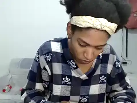 Snapshot of miriam775 chatting on October 2025 03:56:02 PM miriam775 online show from October 2025 03:56:02 PM