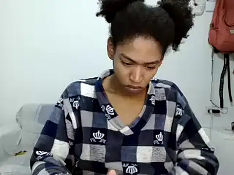 Snapshot of miriam775 chatting on October 2025 10:59:02 AM miriam775 online show from October 2025 10:59:02 AM