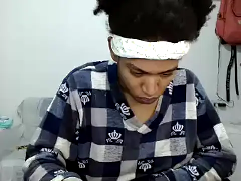 Snapshot of miriam775 chatting on October 2025 11:00:02 AM miriam775 online show from October 2025 11:00:02 AM