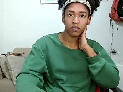 Snapshot of miriam775 chatting on February 2026 08:10:01 PM miriam775 online show from February 2026 08:10:01 PM