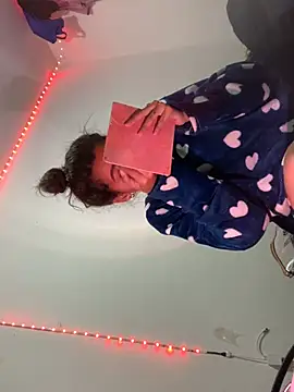 Snapshot of Bunny_bel chatting on February 2025 04:30:02 AM Bunny bel online show from February 2025 04:30:02 AM