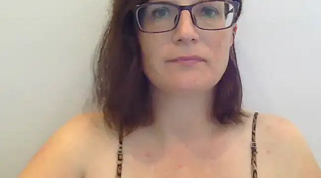 Snapshot of CrimsonMistress chatting on January 2025 04:57:02 AM CrimsonMistress online show from January 2025 04:57:02 AM