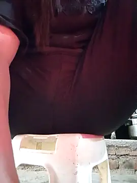 JasminePham online show from March 2025 01:10:02 AM