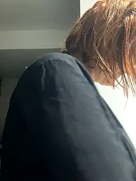 Snapshot of anastasia_and_jordan chatting on November 2025 09:01:02 AM anastasia and jordan online show from November 2025 09:01:02 AM