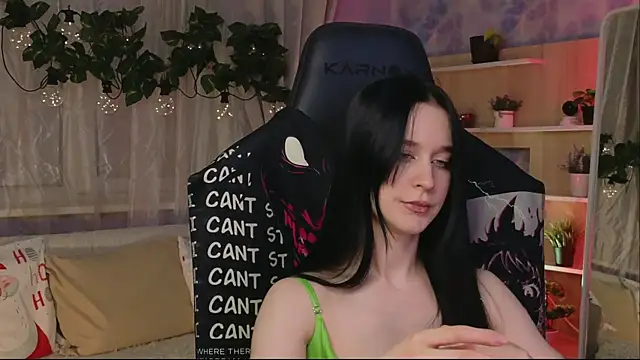 KiraLiLime online show from February 2025 03:51:02 PM