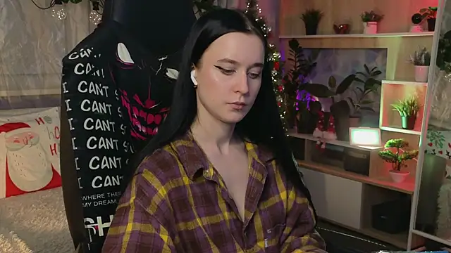 KiraLiLime online show from March 2025 10:27:02 PM