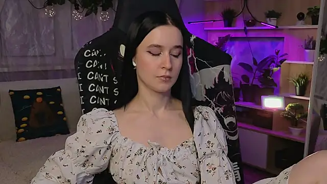 KiraLiLime online show from March 2025 09:42:02 PM