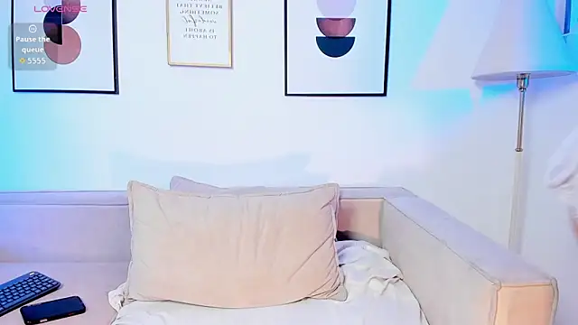 Snapshot of Keisha_west chatting on November 2025 06:57:02 AM Keisha west online show from November 2025 06:57:02 AM