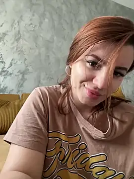 Snapshot of MayaMR chatting on February 2025 02:48:02 PM MayaMR online show from February 2025 02:48:02 PM