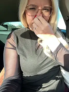 EmyLana online show from January 2026 09:48:02 AM