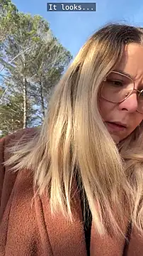 EmyLana online show from March 2026 07:25:01 AM