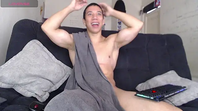 ethan noir online show from November 2025 01:10:01 PM