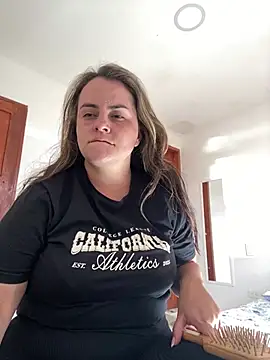 Im Amelia online show from April 2026 08:07:02 PM