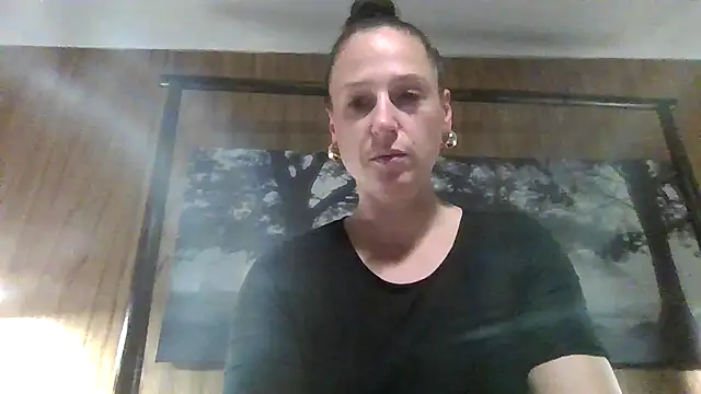 Audrey hotty online show from September 2025 12:44:02 AM