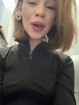 Street young online show from December 2024 01:17:01 PM