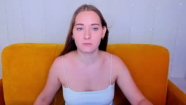 Snapshot of AlinaVice chatting on January 2025 01:20:02 AM AlinaVice online show from January 2025 01:20:02 AM