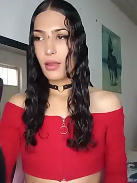 Lanna hott  online show from July 2026 05:52:01 PM
