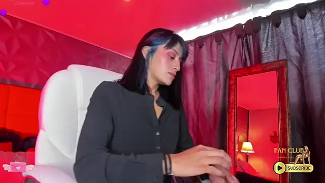 Valkiria ponce online show from December 2024 01:47:01 PM